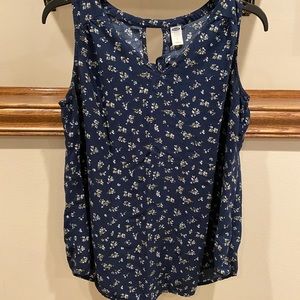 3 for $15 - Old Navy Maternity Tank